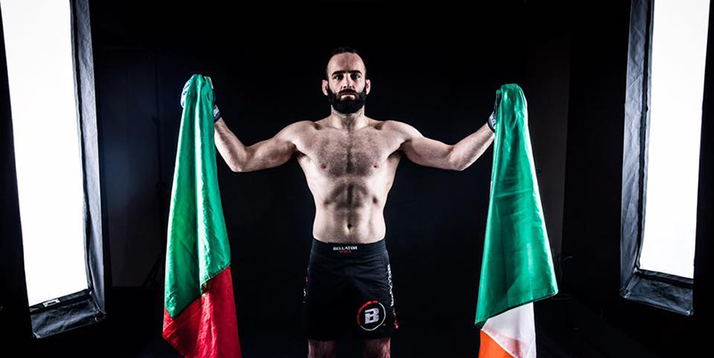 Foi preciso um único assalto para Pedro Carvalho fazer história